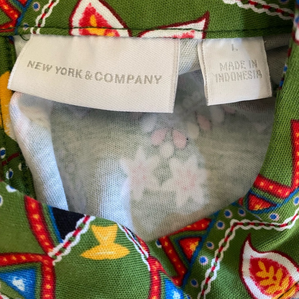 New York & Co. Green Fit & Flare Floral Dress - Size Large - Picture 4 of 8